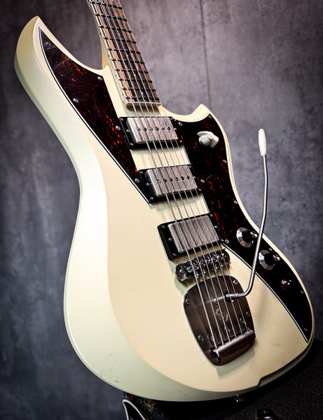Yeti VI - Vintage White Mastery -