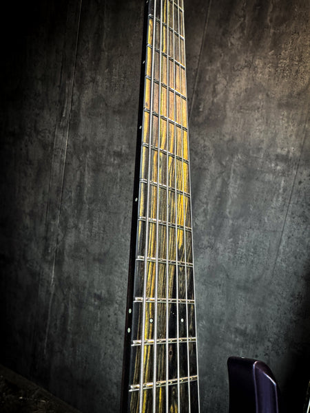 Gnarwhal VI - Silver Violet