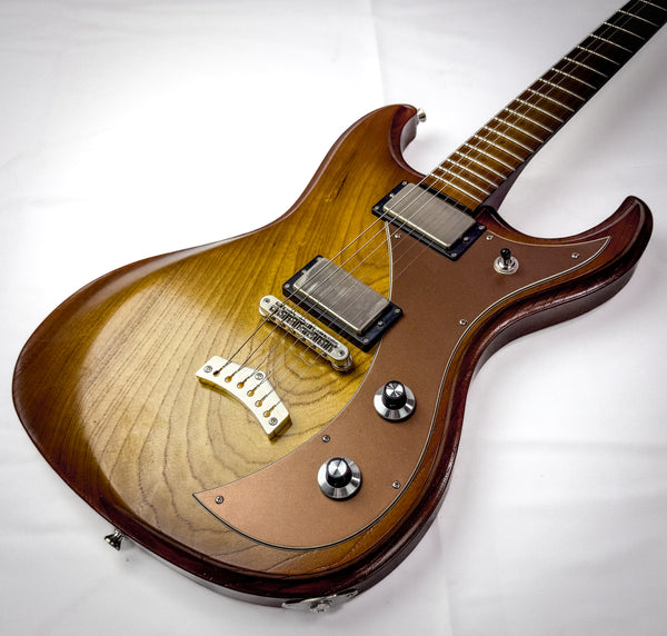 Gnarwhal - amber burst - 25311