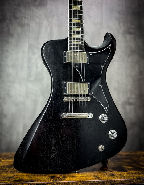 R2 - Black - 24347