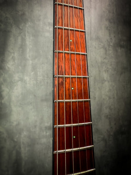 Gnarwhal - Blood Red - 25325