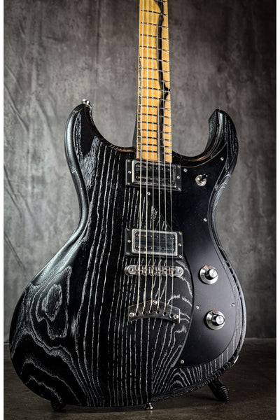 Gnarwhal - Black Dog Hair - 26071