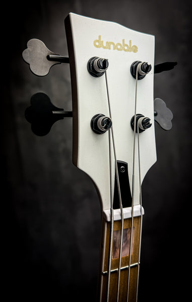 Gnarwhal Bass — transparent white — 26250