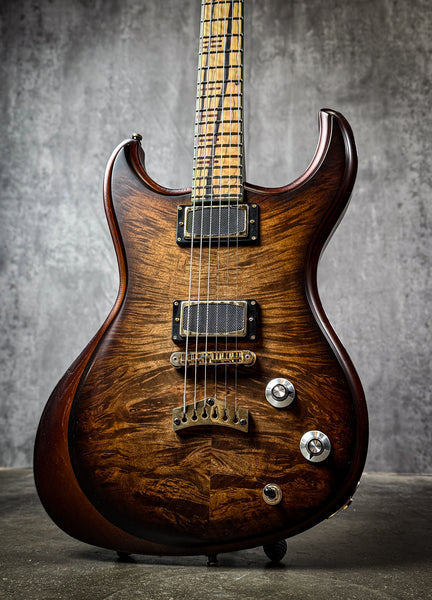 GNARWHAL — tobacco whiskey burst — 26261
