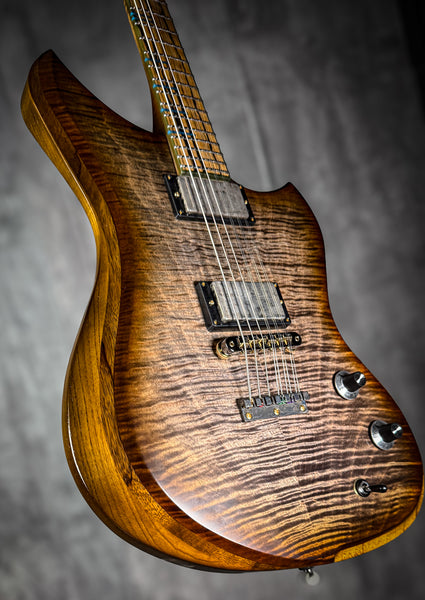 YETI BARITONE — charcoal whiskey burst — 26170