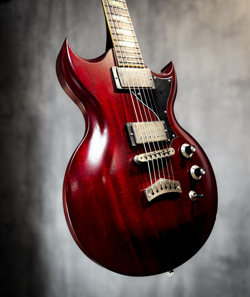 Minotaur Baritone - Vintage Cherry Red