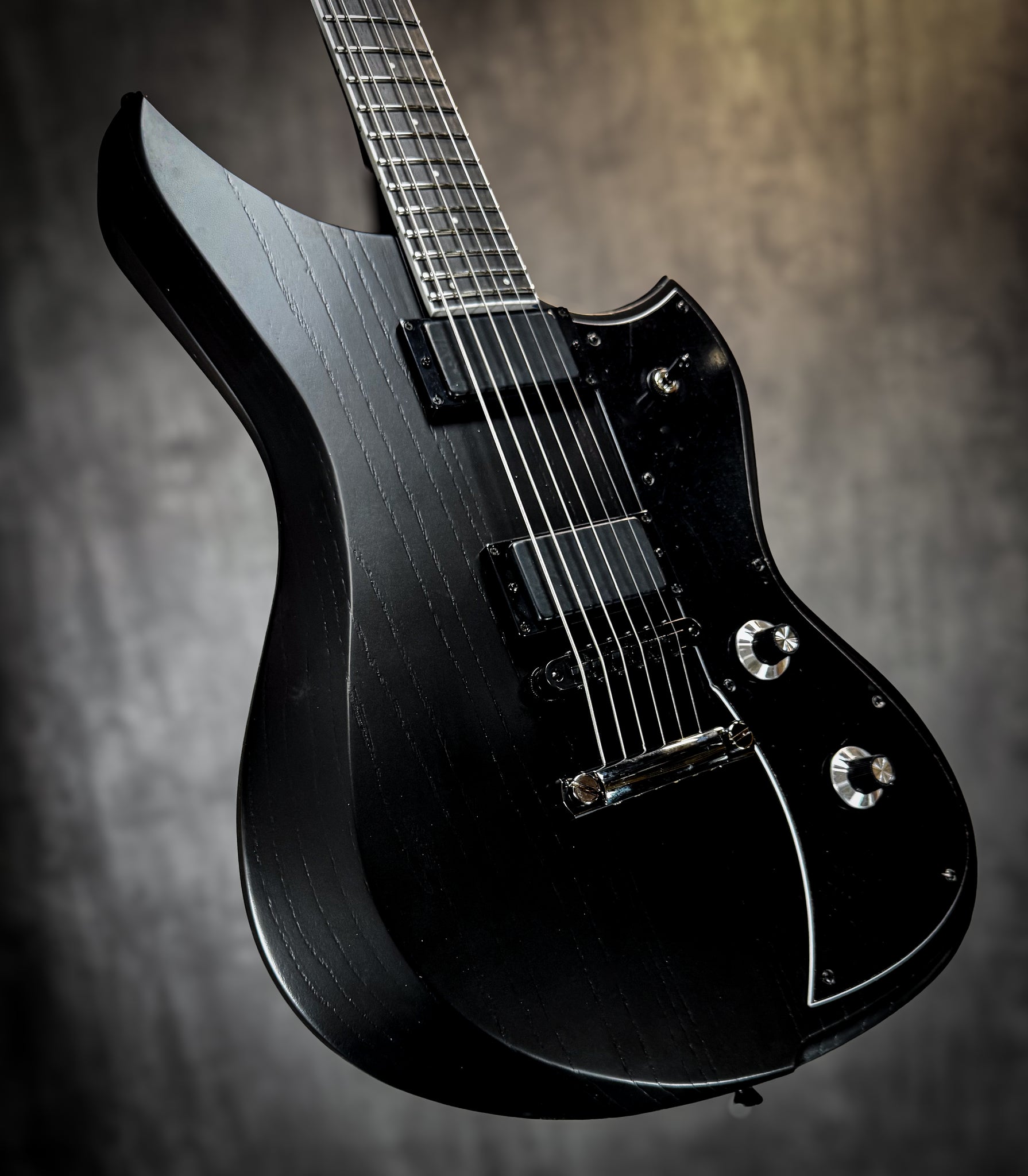 Yeti Baritone - Black Satin - #25321