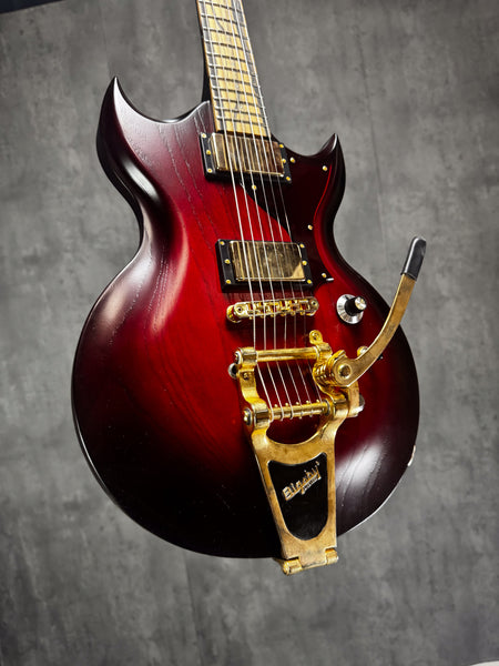 Minotaur - Red/Black burst 25248