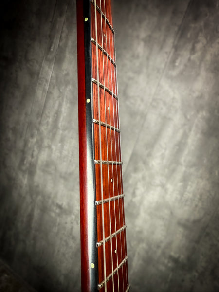 Gnarwhal - Blood Red - 25325