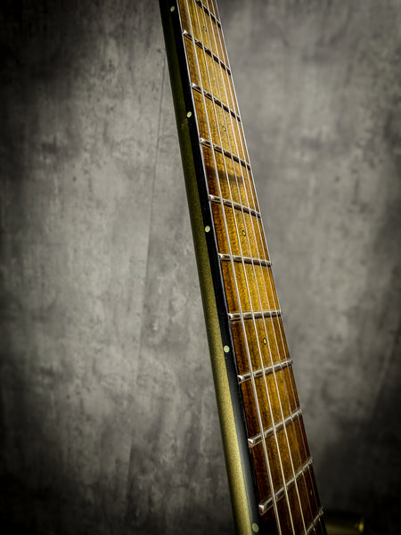 Gnarwhal - 25220 - Walnut Gold