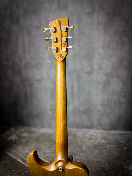 R2v2 USA - Aged Natural Black Limba #25289