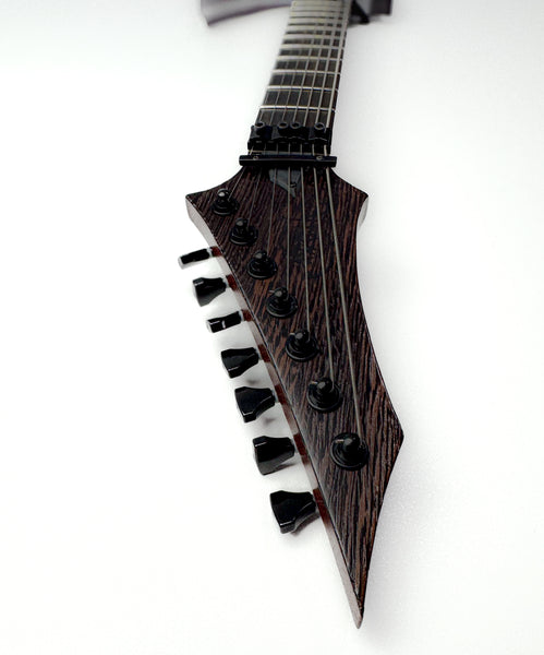 Strega Vesper 7 - Oxblood