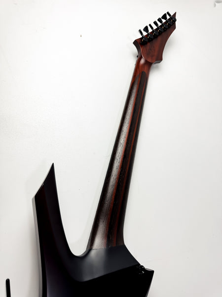 Strega Vesper 7 - Oxblood