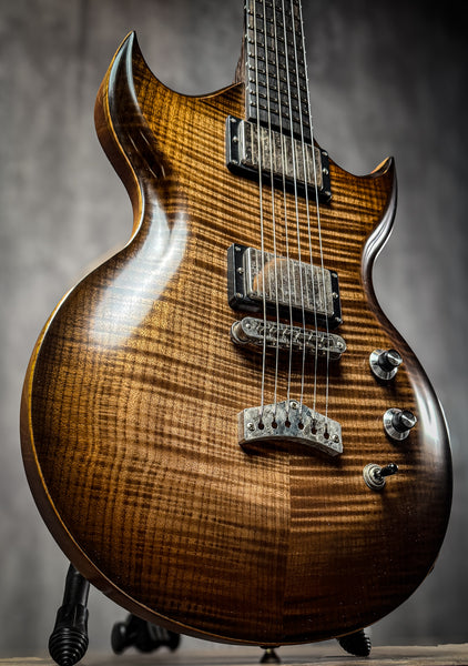 MINOTAUR — black honey burst — 26367
