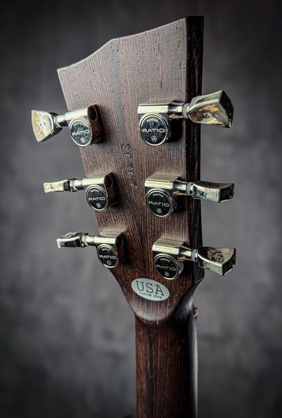 MINOTAUR — black honey burst — 26367